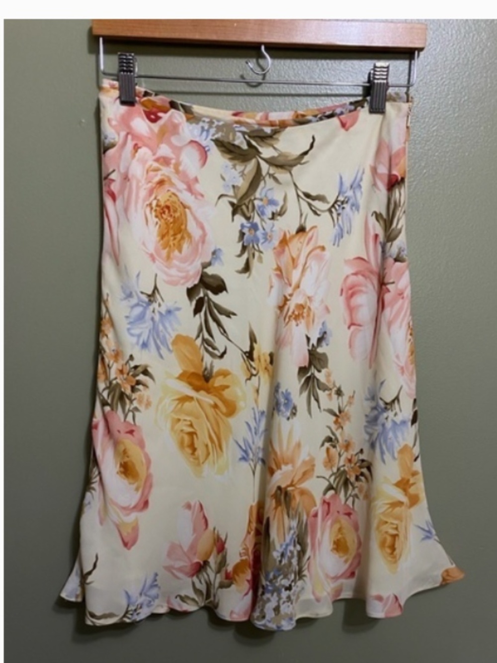 Linda Allard for Ellen Tracy Skirt, 100% Silk, Size‎ 6